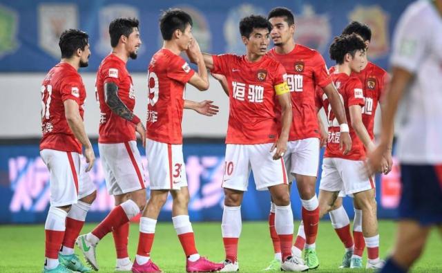 1638453637257077305.png 广州队.png